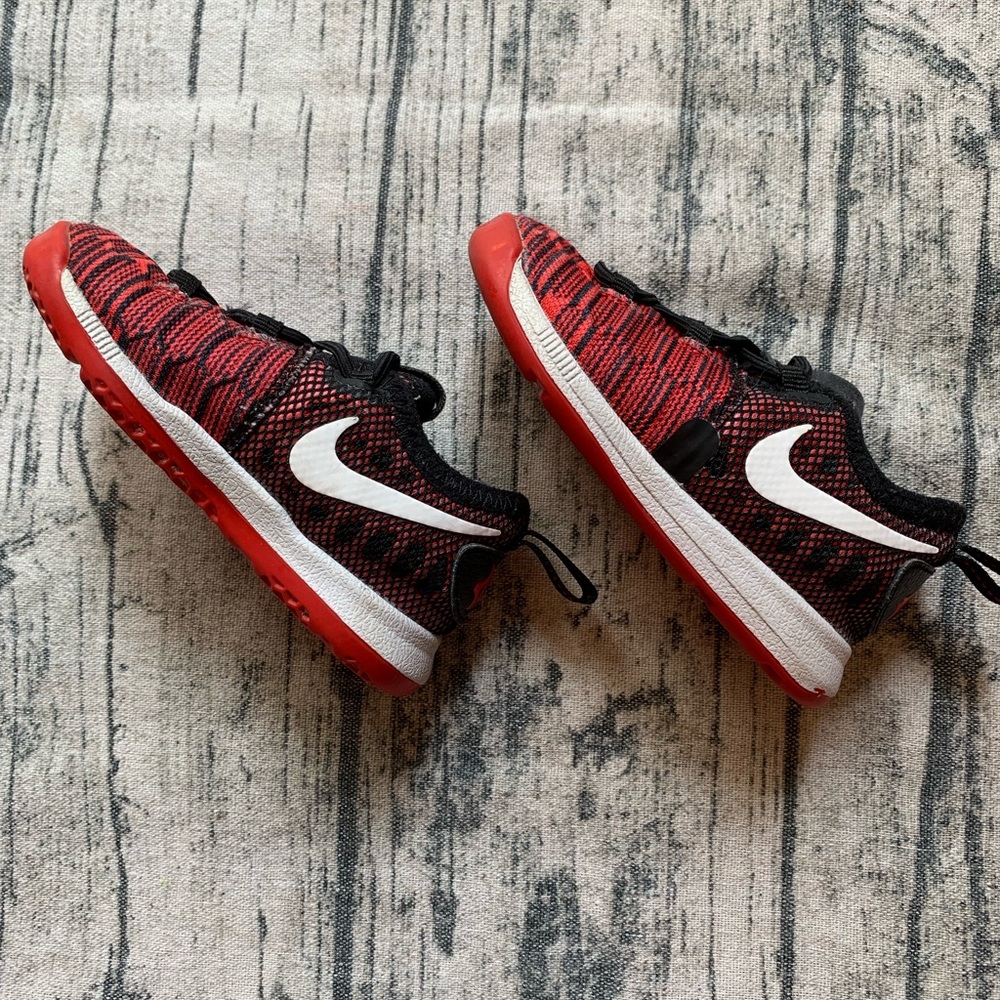4/$20 Toddler Nike shoes